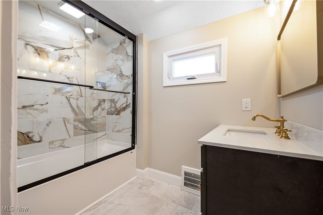 3716 Rolliston Road, Shaker Heights, OH 44120