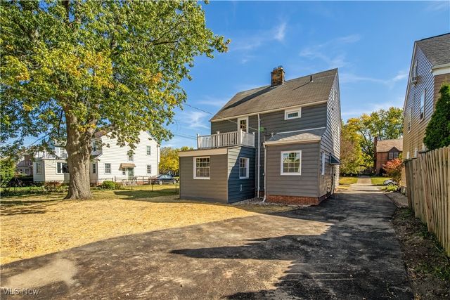 3716 Rolliston Road, Shaker Heights, OH 44120