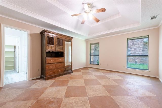 1115 Shady Oak Trail, Mansfield, TX 76063