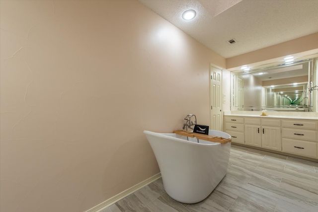 1115 Shady Oak Trail, Mansfield, TX 76063