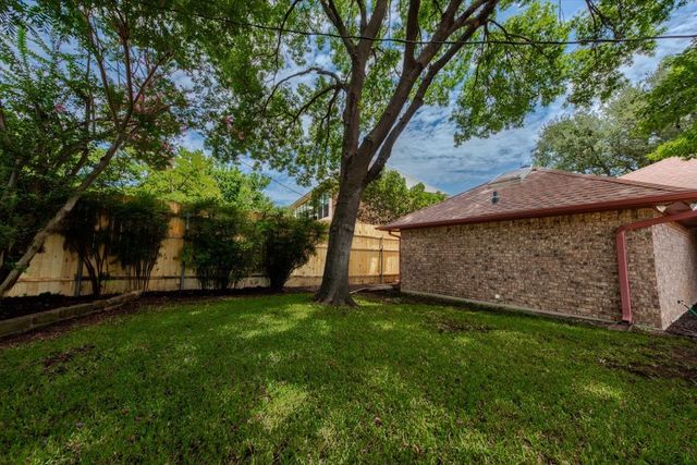 1115 Shady Oak Trail, Mansfield, TX 76063