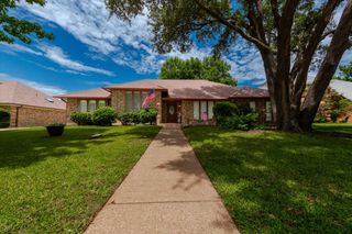 1115 Shady Oak Trail, Mansfield, TX 76063