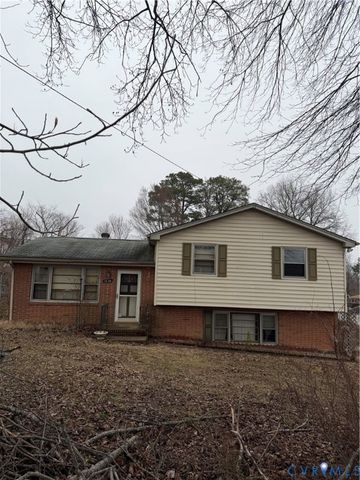 16109 Meridian Ave, Chester, VA 23831