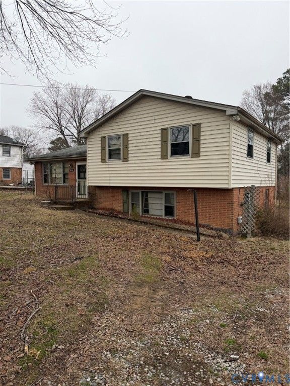 16109 Meridian Ave, Chester, VA 23831