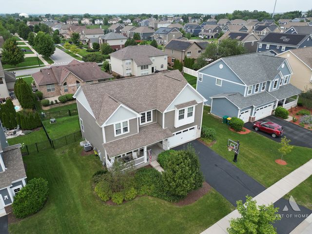 16155 W Sagebrook Drive, Lockport, IL 60441