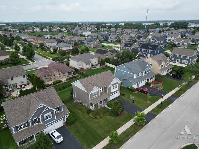 16155 W Sagebrook Drive, Lockport, IL 60441