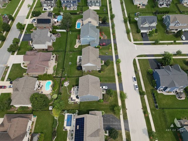 16155 W Sagebrook Drive, Lockport, IL 60441