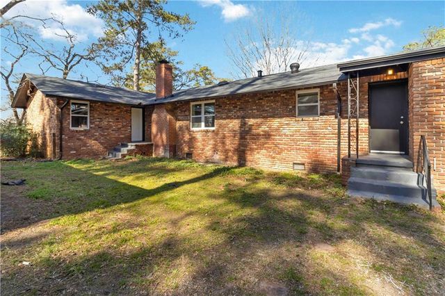 116 Lake Pointe Court, Stockbridge, GA 30281