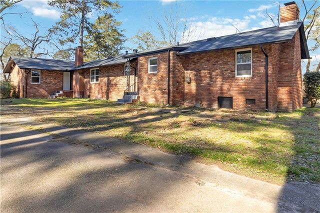 116 Lake Pointe Court, Stockbridge, GA 30281