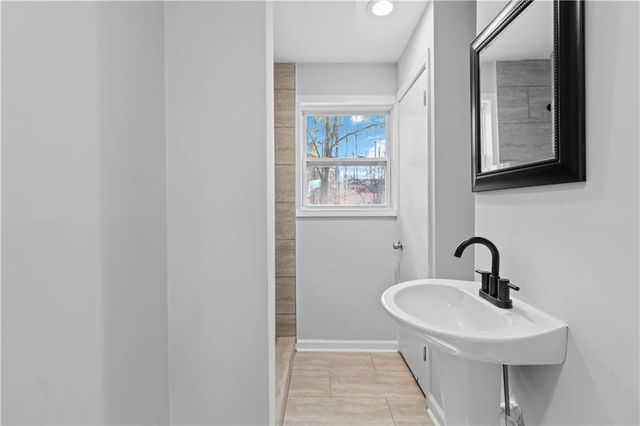 116 Lake Pointe Court, Stockbridge, GA 30281