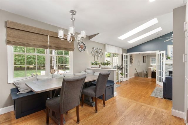 25 Factory Pond Circle, Smithfield, RI 02828