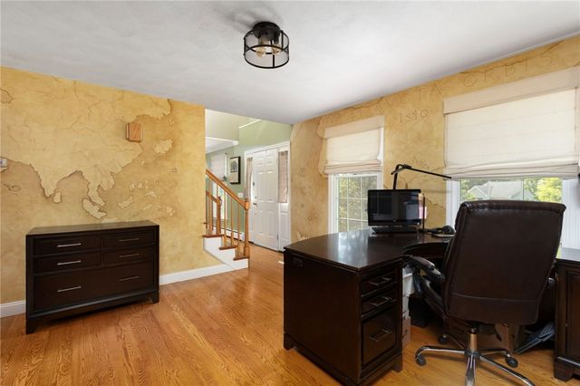 25 Factory Pond Circle, Smithfield, RI 02828