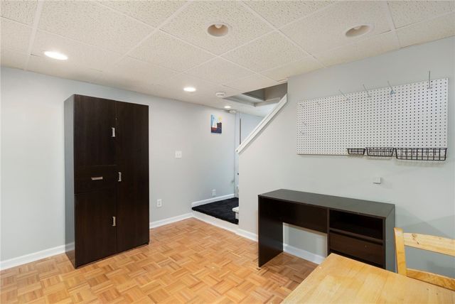 25 Factory Pond Circle, Smithfield, RI 02828