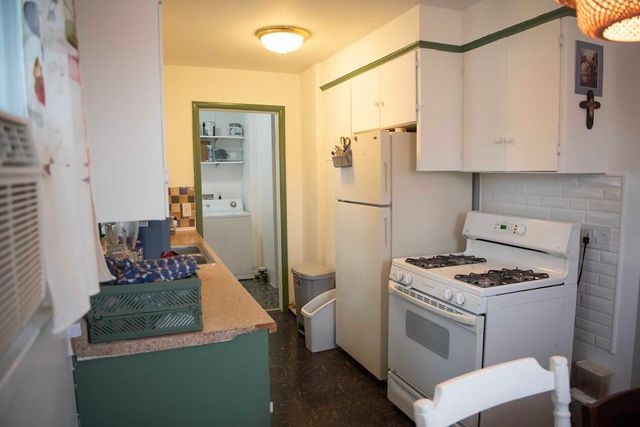 3213 Sheridan Avenue, Saginaw, MI 48601