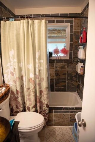 3213 Sheridan Avenue, Saginaw, MI 48601