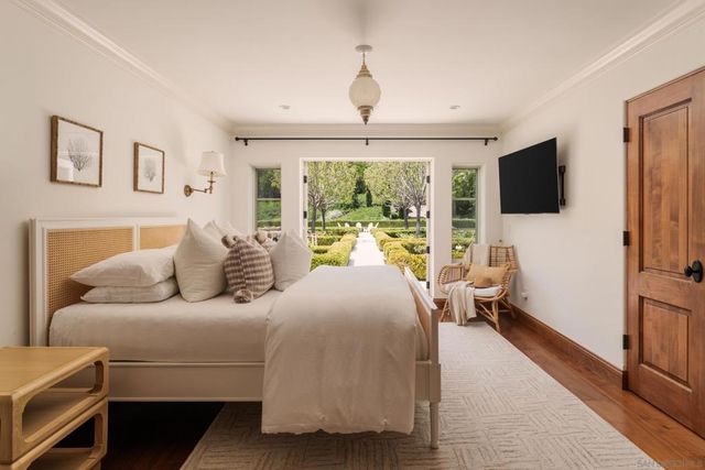 5406 Calzada Del Bosque, Rancho Santa Fe, CA 92067