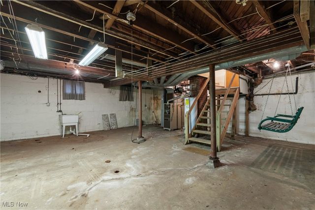 353 Southeast Avenue, Tallmadge, OH 44278