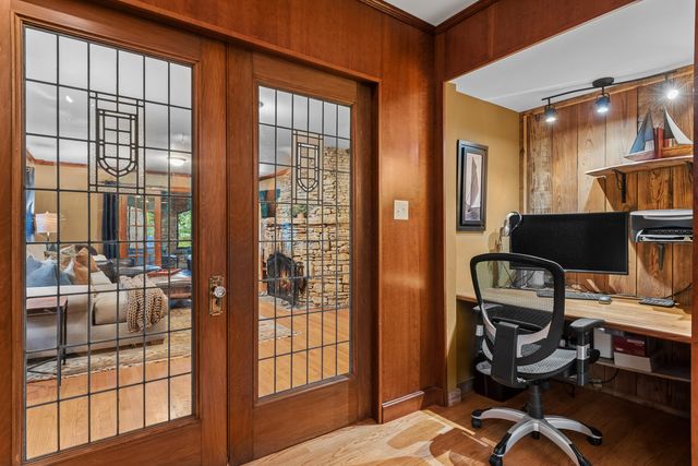 28W670 Batavia Road, Warrenville, IL 60555