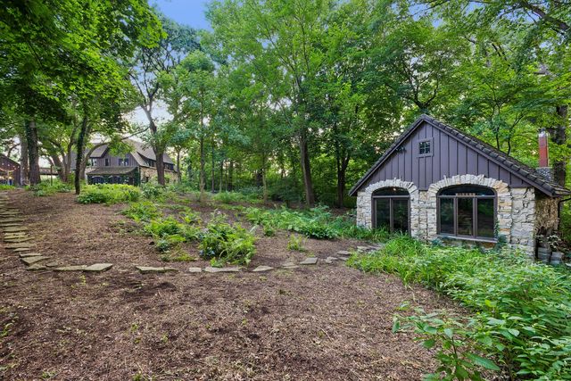 28W670 Batavia Road, Warrenville, IL 60555