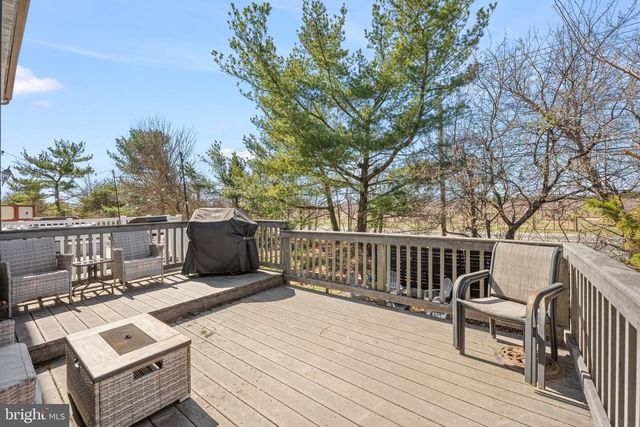 9 REDWOOD CT, Glassboro, NJ 08028