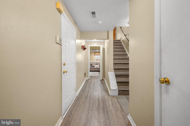 9 REDWOOD CT, Glassboro, NJ 08028