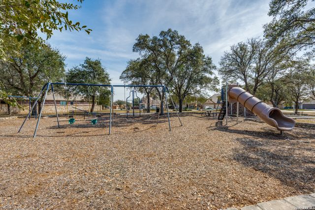 333 Atalaya, Cibolo, TX 78108