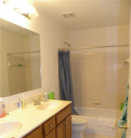5876 Rue Villa Lane, Tucker, GA 30084