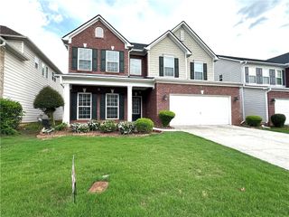 5876 Rue Villa Lane, Tucker, GA 30084