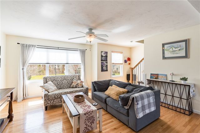 27 Streamview Drive, Cumberland, RI 02864