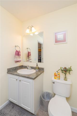 27 Streamview Drive, Cumberland, RI 02864