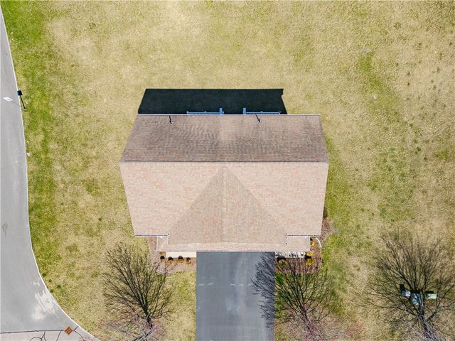 27 Streamview Drive, Cumberland, RI 02864