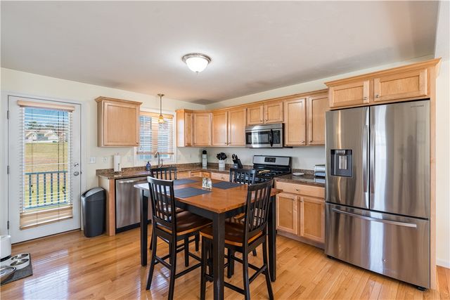 27 Streamview Drive, Cumberland, RI 02864