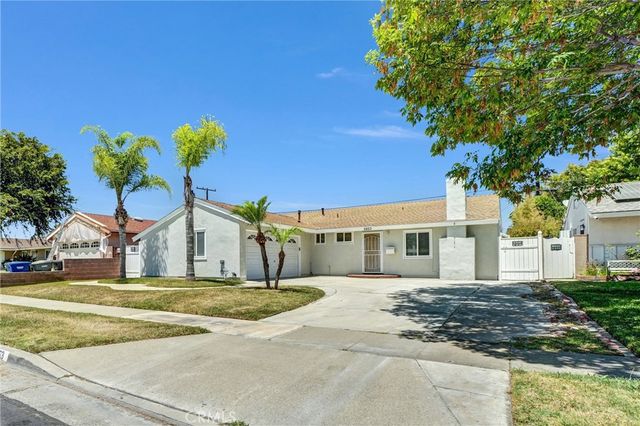 5853 Los Nietos Street, Buena Park, CA 90620