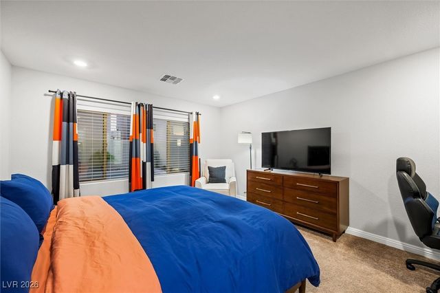 7085 Sunland Hills Avenue, Las Vegas, NV 89113