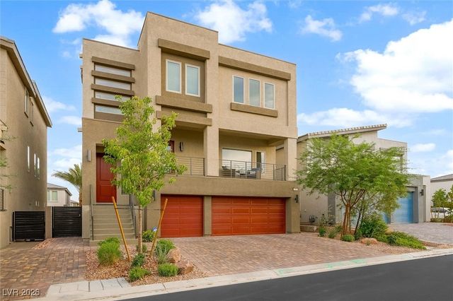 7085 Sunland Hills Avenue, Las Vegas, NV 89113