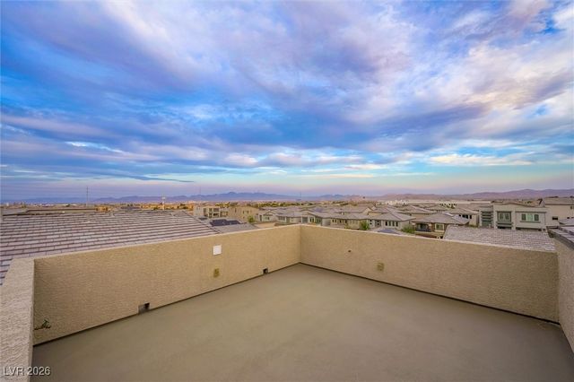 7085 Sunland Hills Avenue, Las Vegas, NV 89113
