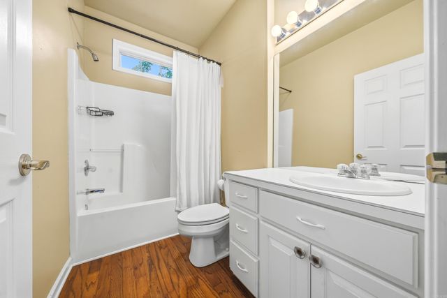 404 Peninsula Drive, Hot Springs, AR 71901