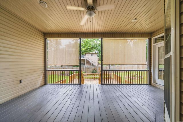 404 Peninsula Drive, Hot Springs, AR 71901