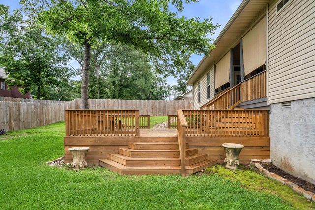 404 Peninsula Drive, Hot Springs, AR 71901