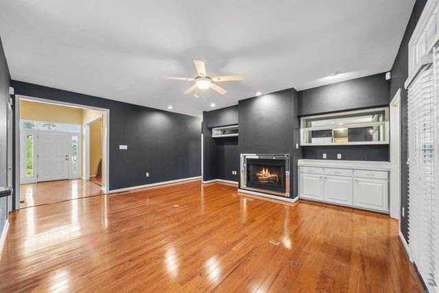404 Peninsula Drive, Hot Springs, AR 71901