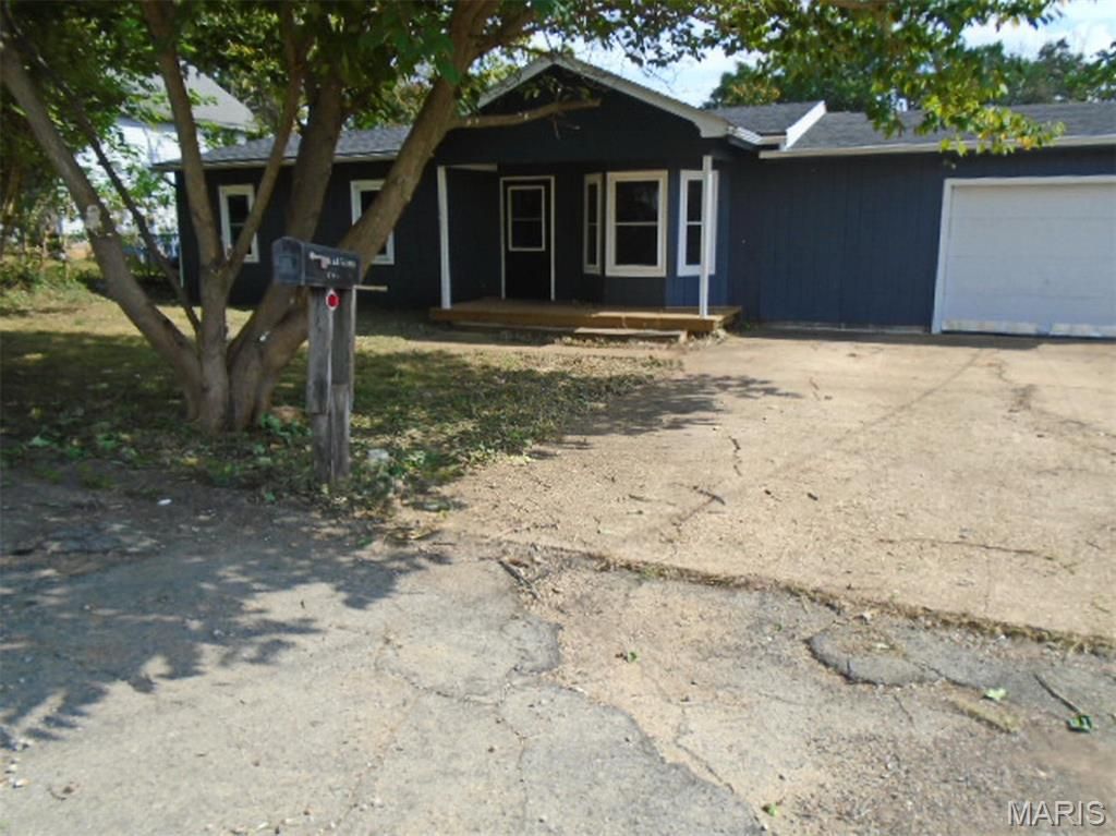 807 Bond Street, Potosi, MO 63664