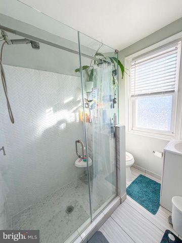 475 ROBBINS ST, Philadelphia, PA 19111