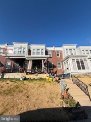 475 ROBBINS ST, Philadelphia, PA 19111