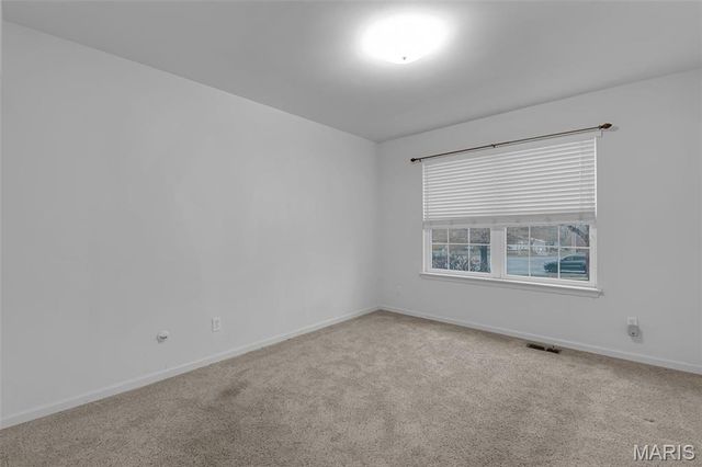 16 Hill Pointe Court, St Charles, MO 63303