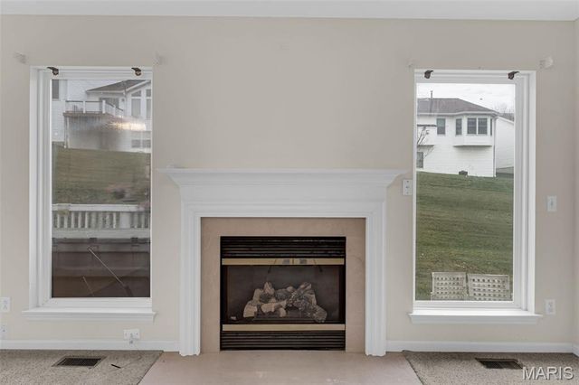 16 Hill Pointe Court, St Charles, MO 63303