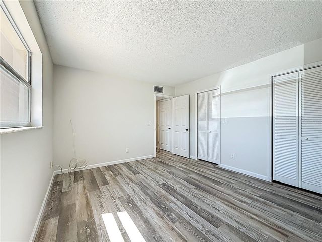 184 117TH AVENUE 2, Treasure Island, FL 33706