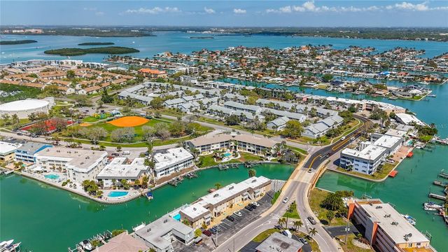 184 117TH AVENUE 2, Treasure Island, FL 33706