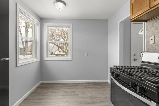 24126 Dartmouth Street, Dearborn, MI 48124