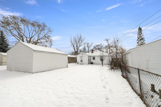 24126 Dartmouth Street, Dearborn, MI 48124