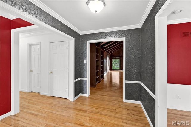 501 Nottingham Drive, Ballwin, MO 63011